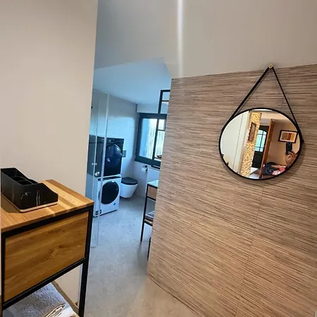 Einliegerwohnung In Einer Traumvilla Apartament *
