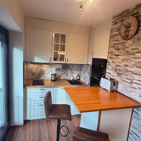 Einliegerwohnung In Einer Traumvilla Bergisch Gladbach