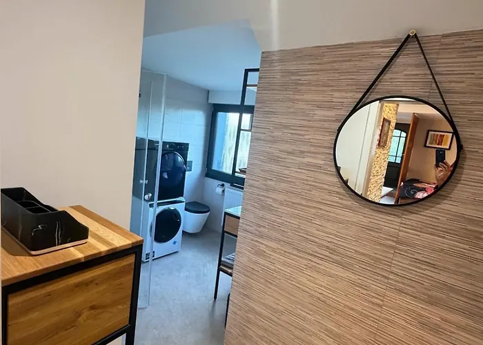 Einliegerwohnung In Einer Traumvilla Lejlighed *